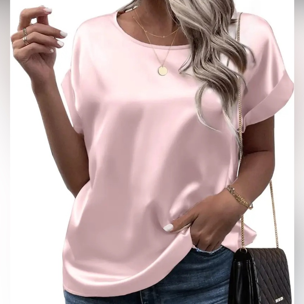 Brand new baby pink satin like short sleeve top size medium